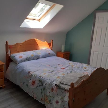 Foreen Lodge, Achill Island Valley エクステリア 写真