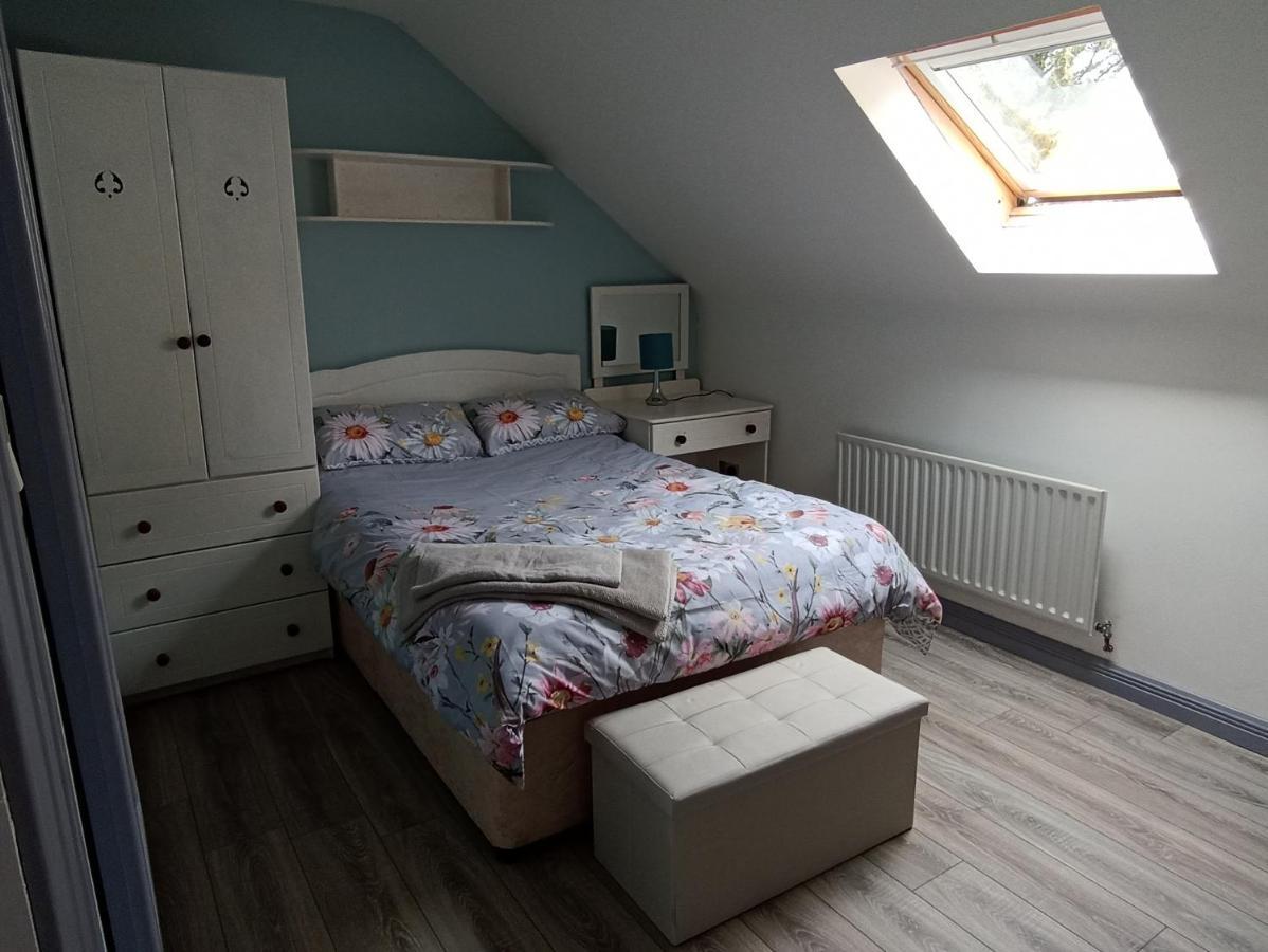 Foreen Lodge, Achill Island Valley エクステリア 写真