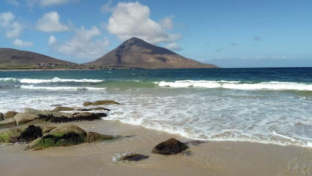 Foreen Lodge, Achill Island Valley エクステリア 写真